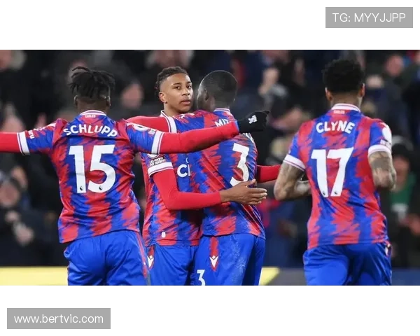 英超劲旅西汉姆联逆转取胜展现顽强斗志迎来本赛季第二场胜利